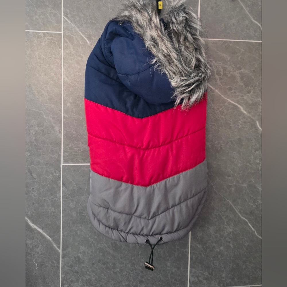 NWOT Nautica Pet Winter Puffer Jacket Removable Faux Fur Hood Blue Red Gray M